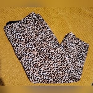 Worthington Women's Ankle Pants Size 12P Animal Leopard Print